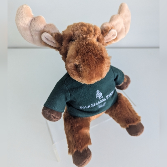 VAIL Four Seasons Resort Douglas Moose Plush 12” Ski Colorado Vacation Travel - Picture 4 of 12